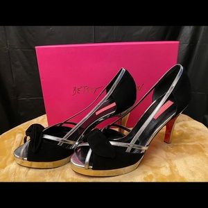Betsey Johnson Formal shoes.